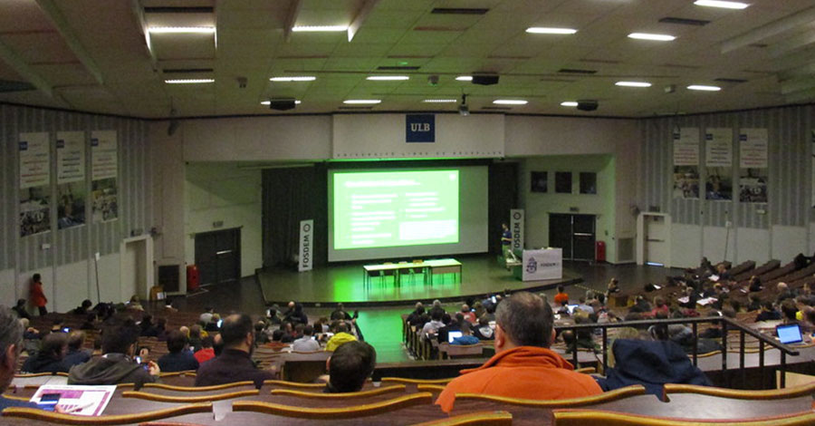 A view of the ULB J auditorium